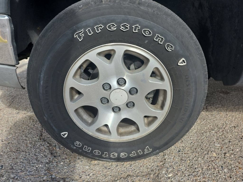 chevrolet silverado 1500 2004 1GCEK14V14E116604 image chevrolet silverado 1500 2004 1GCEK14V14E116604 image